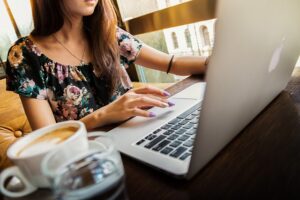 Como Entrar no Mercado Digital com o Pé Direito